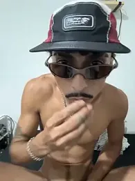 Magriim027 webcam model stream image