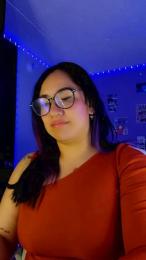 julibella_swee4 webcam model stream image