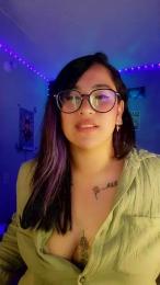 julibella_swee4 webcam model stream image