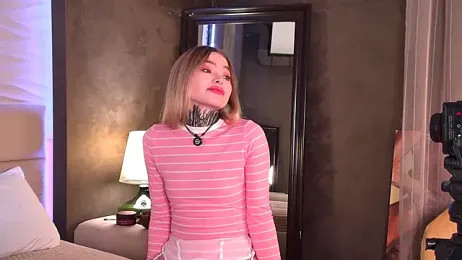 AriWild webcam model stream image