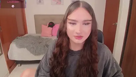 Miley_Baker webcam model stream image