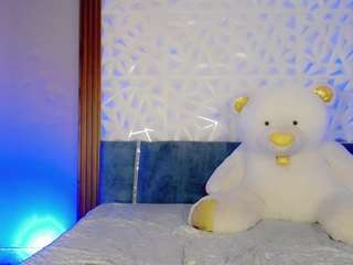 mia-alejandraa webcam model stream image