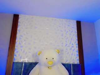 mia-alejandraa webcam model stream image