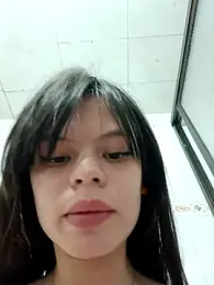 _Isabella-7 webcam stripchat model stream image