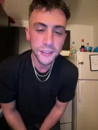 Graysontaylor@xh webcam stripchat model stream image