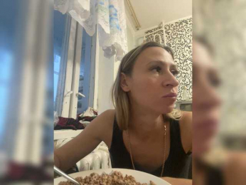 Saveta webcam bongacams model stream image