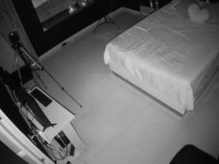 voyeurcam-casa-salsa-bedroom-13 webcam model stream image