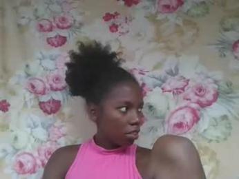 angeeliine webcam model stream image