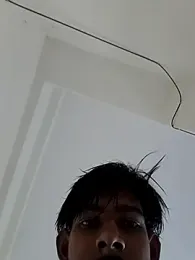 its_your_boy_2001 webcam model stream image