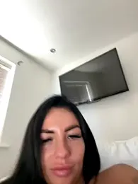 BELLABLACKXUK webcam model stream image