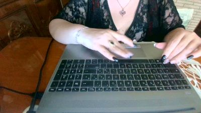 BBW_GrandiForme webcam model stream image