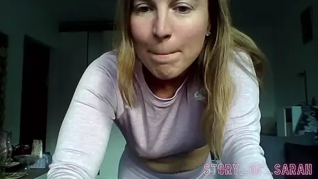 story_of_sarah webcam model stream image