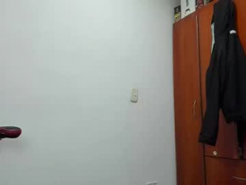 aguslover webcam model stream image