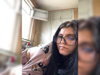 NanaDaizy webcam model stream image