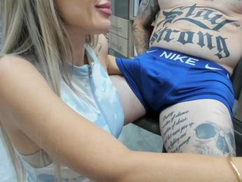tattoo-couple webcam bongacams model stream image