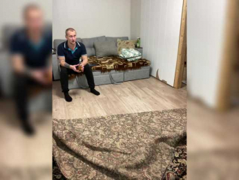 Queen-of-squirt webcam model stream image