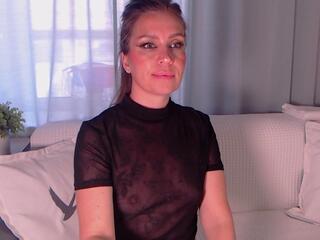 Lisa Cruz webcam flirt4free model stream image