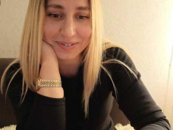 Abby666 webcam bongacams model stream image