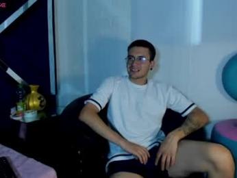 barbieandmax webcam model stream image