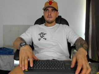 Teylor Creed webcam model stream image