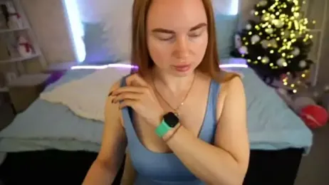 MiaRedFox webcam model stream image