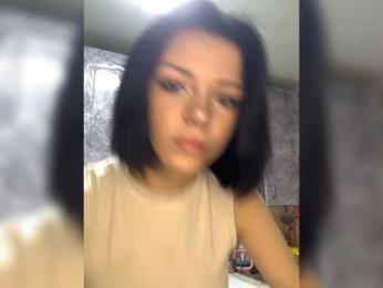 BlackRavenX webcam model stream image