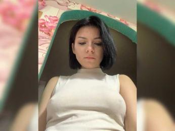 BlackRavenX webcam model stream image