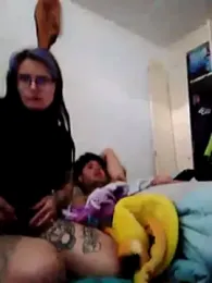 Shadow_Secret webcam model stream image