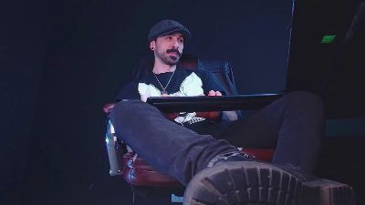 AxelColton webcam model stream image