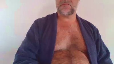 cedric_bear webcam model stream image