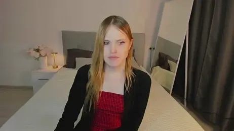 EffieMinki webcam model stream image