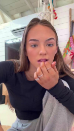 babyyem webcam model stream image