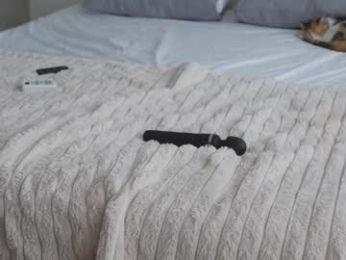 rebeccastonee webcam model stream image