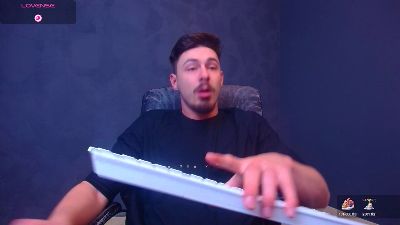 EnzzoRace webcam model stream image