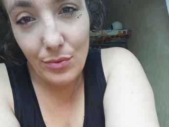 FionaAnoif webcam model stream image