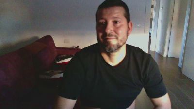 ALEXRED86 webcam model stream image