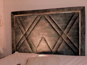 ari_sunshine webcam model stream image