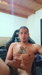 jhoss7 webcam model stream image