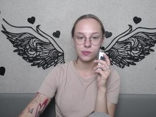 Stesha Glass webcam model stream image
