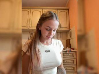 Sweet_Darina233 webcam model stream image