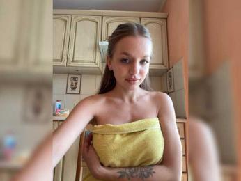 Sweet_Darina233 webcam model stream image