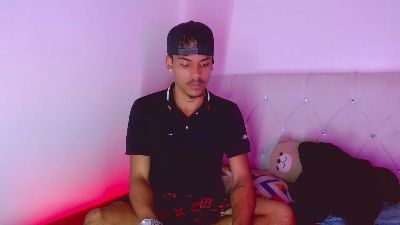 angel_foxc_ webcam model stream image