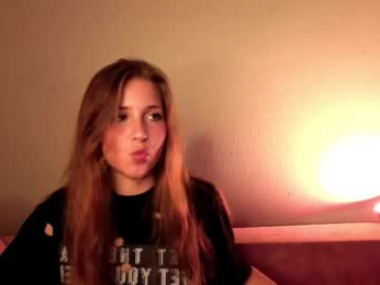 ceceliapidcock webcam model stream image