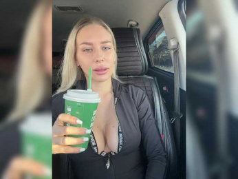 -Estonia- webcam bongacams model stream image