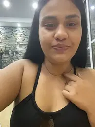 Miaawhithe webcam stripchat model stream image