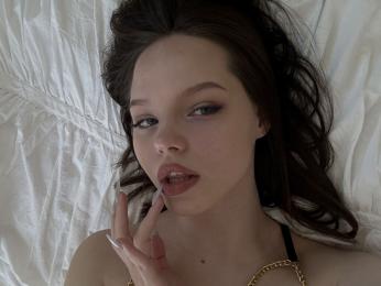 SelenaNoelle webcam model stream image