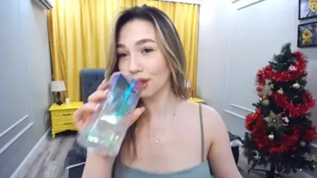 GracefulLook webcam model stream image