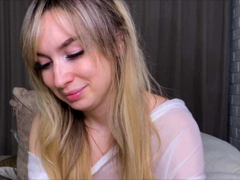 matreshka_ webcam model stream image