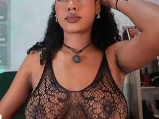 naomixjones webcam model stream image