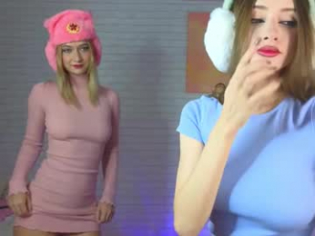 strawberryglow webcam model stream image